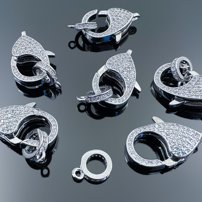 Замок Карабин с фианитами. Размер 26/11 мм